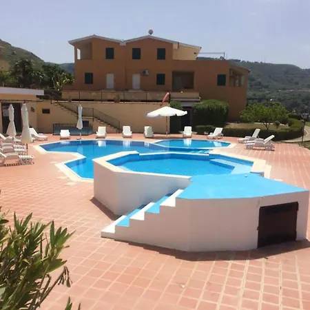 Tatil Evi Marasusa Tramontana 217c *